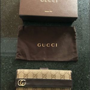 Authentic Gucci Wallet